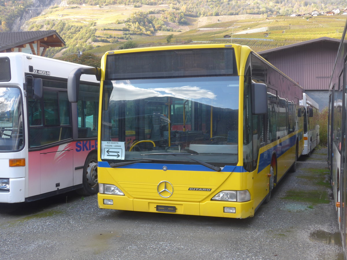 (210'929) - Tl-Evolne, Evolne - Mercedes (ex BLT Oberwil Nr. 34) am 9. November 2019 in Leytron, Garage Buchard