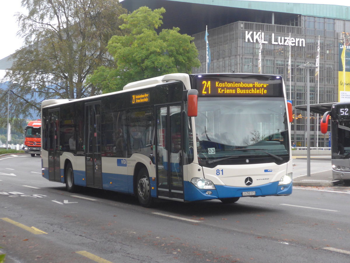 (221'391) - VBL Luzern - Nr. 81/LU 250'371 - Mercedes am 25. September 2020 beim Bahnhof Luzern