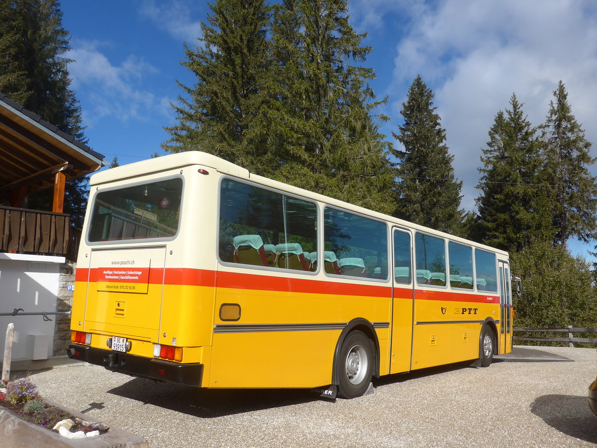 (221'613) - Kolb, Grasswil - Nr. 3/BE 93'915 - Saurer/R&J (ex Schmocker, Stechelberg Nr. 3; ex Schmocker, Stechelberg Nr. 1; ex Gertsch, Stechelberg Nr. 1) am 4. Oktober 2020 in Plaffeien, Gurli