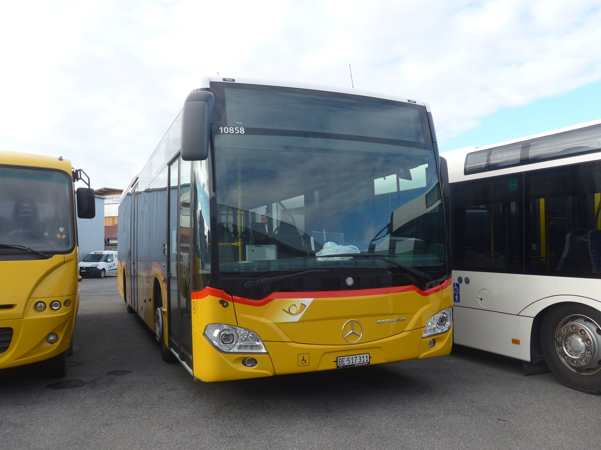 (221'709) - Flck, Brienz - Nr. 4/BE 517'311 - Mercedes am 11. Oktober 2020 in Kerzers, Interbus