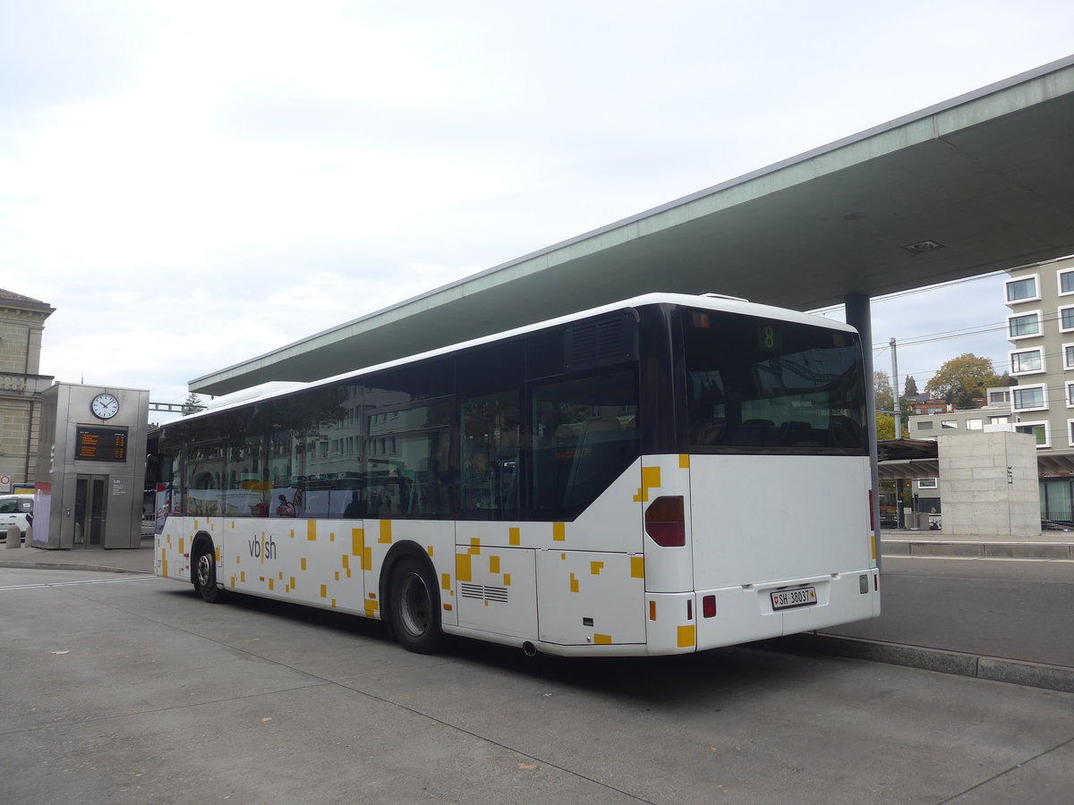 (222'205) - VBSH Schaffhausen - Nr. 37/SH 38'037 - Mercedes (ex SB Schaffhausen) am 21. Oktober 2020 beim Bahnhof Schaffhausen