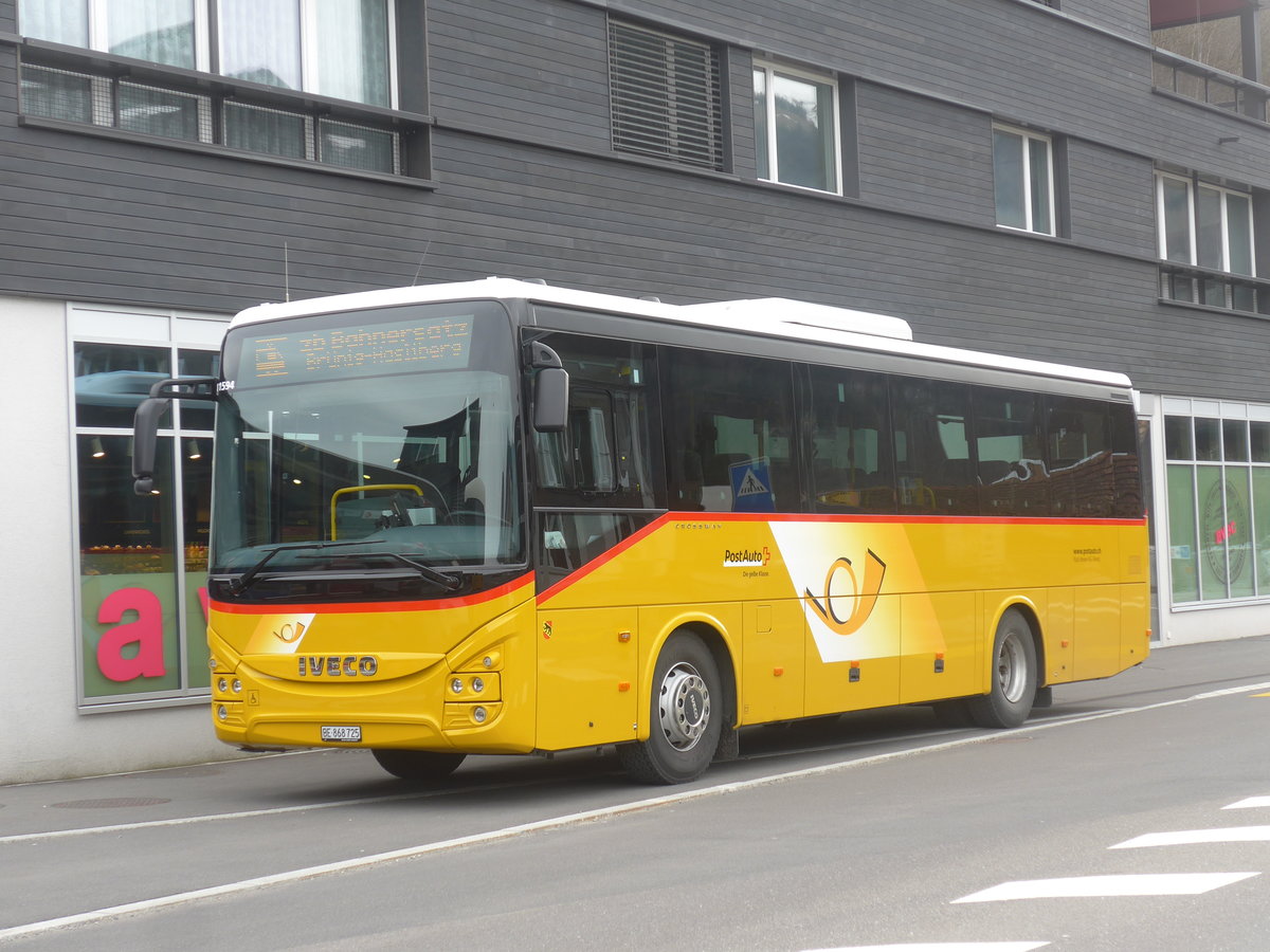 (224'084) - Flck, Brienz - Nr. 25/BE 868'725 - Iveco am 13. Mrz 2021 beim Bahnhof Giswil