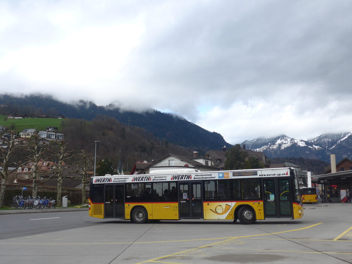 (224'364) - PostAuto Zentralschweiz - Nr. 4/OW 10'023 - MAN (ex Dillier, Sarnen Nr. 4) am 27. Mrz 2021 beim Bahnhof Sarnen
