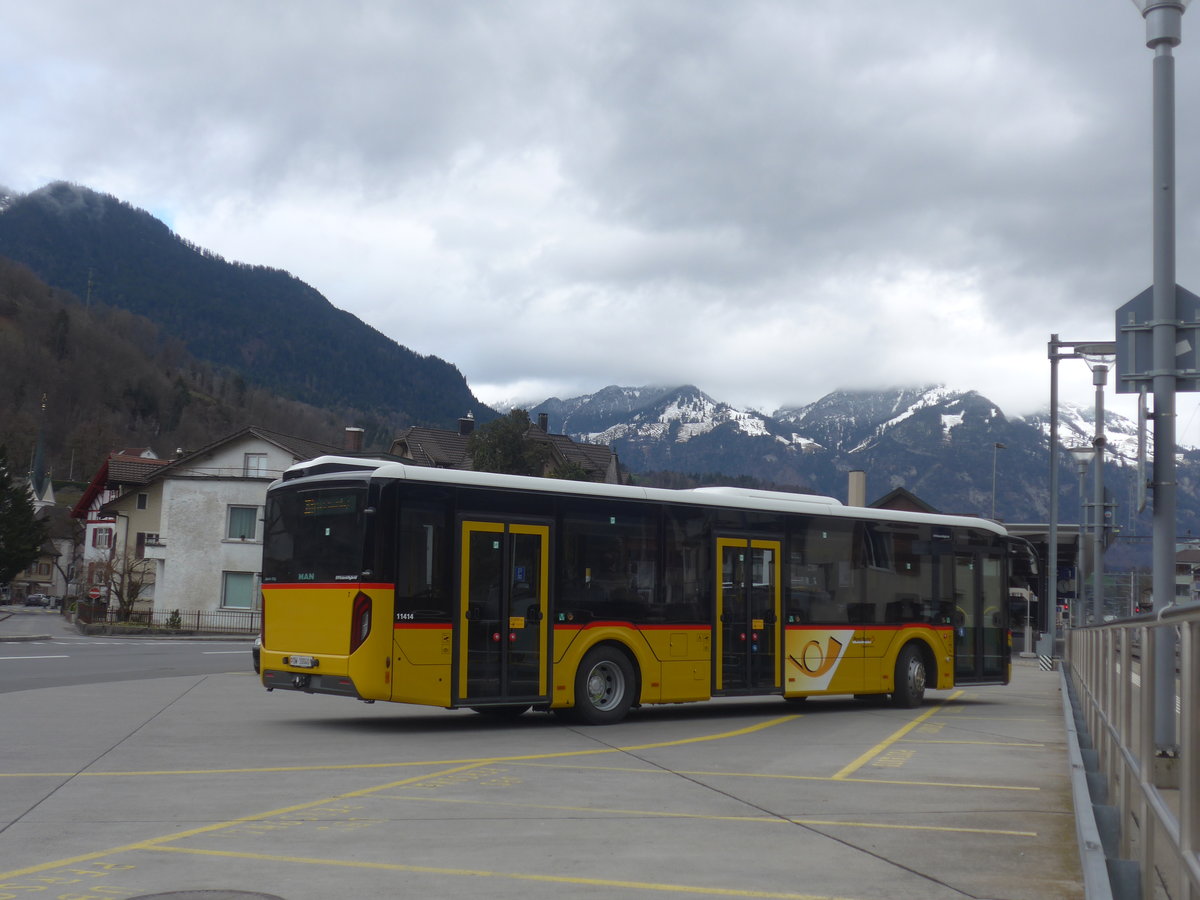 (224'375) - PostAuto Zentralschweiz - Nr. 7/OW 10'040 - MAN am 27. Mrz 2021 beim Bahnhof Sarnen (1. Einsatztag!)