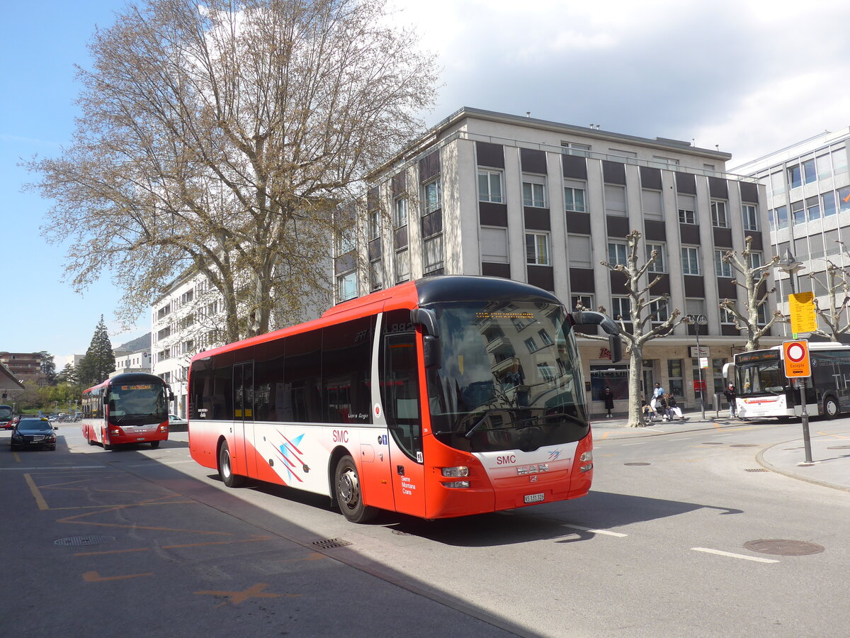 (225'119) - SMC Montana - Nr. 26/VS 131'326 - MAN am 19. April 2021 beim Bahnhof Sierre