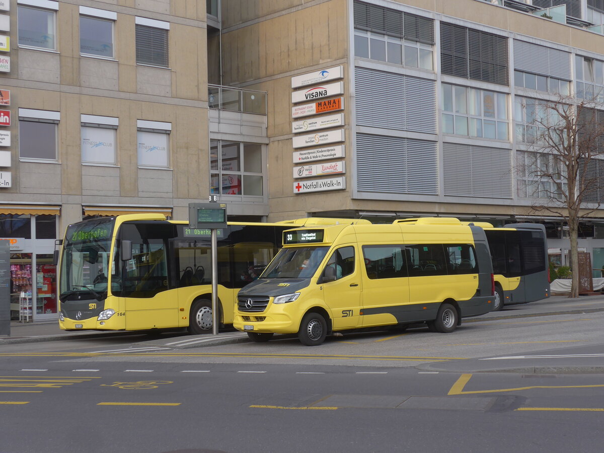 (225'179) - STI Thun - Nr. 5/BE 816'005 - Mercedes am 19. April 2021 beim Bahnhof Thun