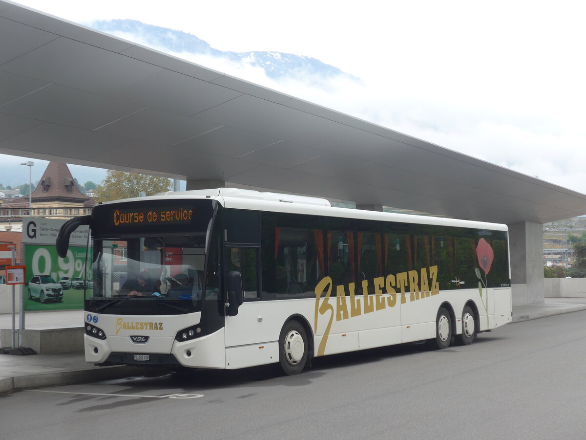 (225'399) - Ballestraz, Grne - VS 332'330 - VDL am 1. Mai 2021 in Sierre, Busbahnhof