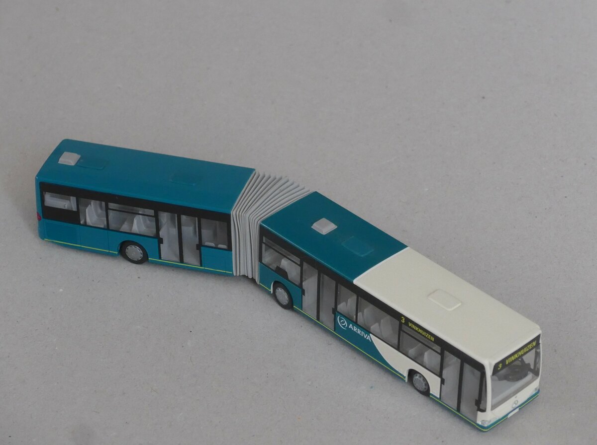 (225'522) - Aus Holland: ARRIVA - Mercedes am 8. Mai 2021 in Thun (Modell)