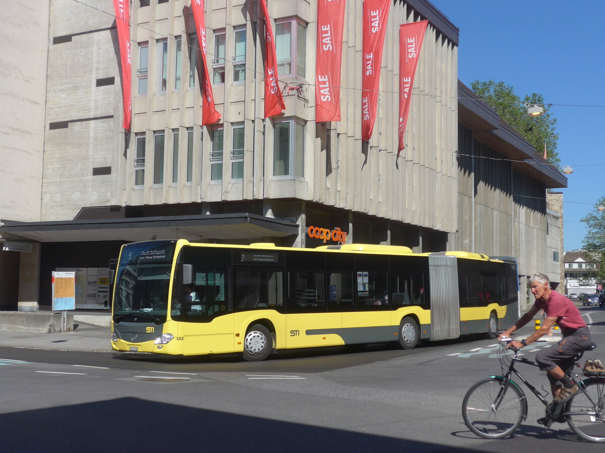 (225'890) - STI Thun - Nr. 182/BE 804'182 - Mercedes am 14. Juni 2021 in Thun, Marktgasse