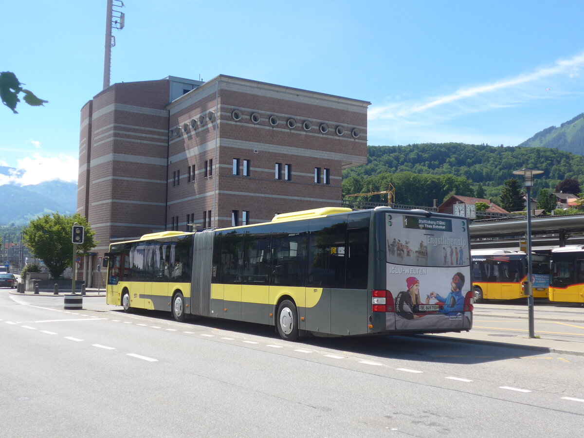 (226'031) - STI Thun - Nr. 700/BE 849'700 - MAN am 26. Juni 2021 beim Bahnhof Spiez