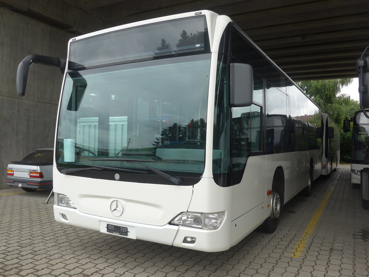 (226'154) - Interbus, Yverdon - Nr. 43 - Mercedes (ex Regionalverkehr Kurhessen, D-Kassel) am 4. Juli 2021 in Kerzers, Murtenstrasse