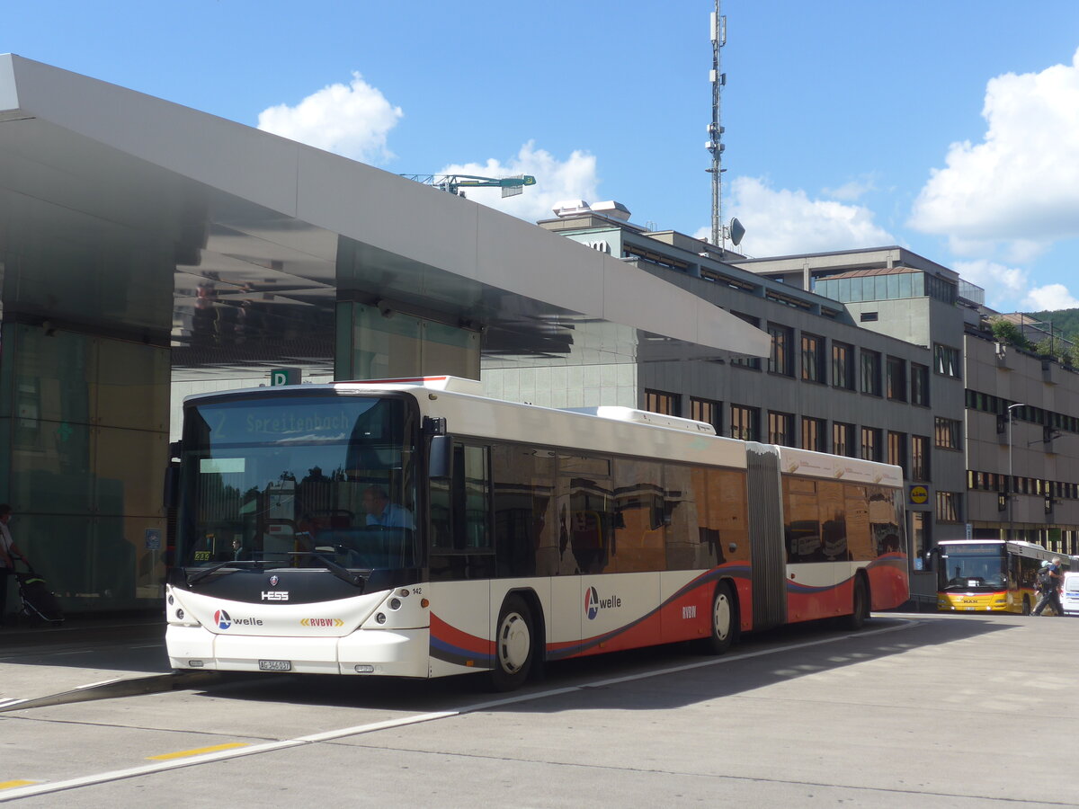 (226'623) - RVBW Wettingen - Nr. 142/AG 346'037 - Scania/Hess am 19. Juli 2021 beim Bahnhof Baden