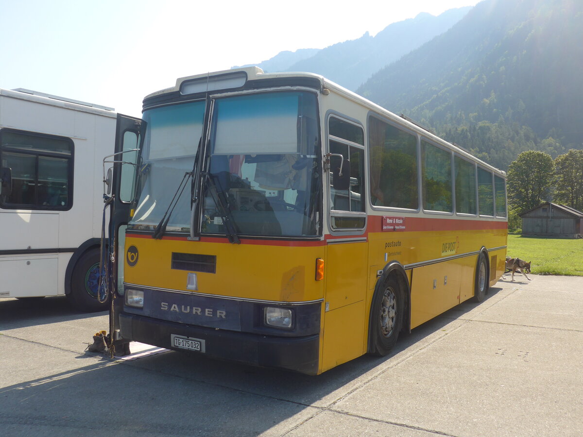 (227'435) - Schr, Ettenhaus - TG 175'032 - Saurer/R&J (ex Zimmermann, Kerns; ex Amstein, Willisau) am 21. August 2021 in Interlaken, Flugplatz