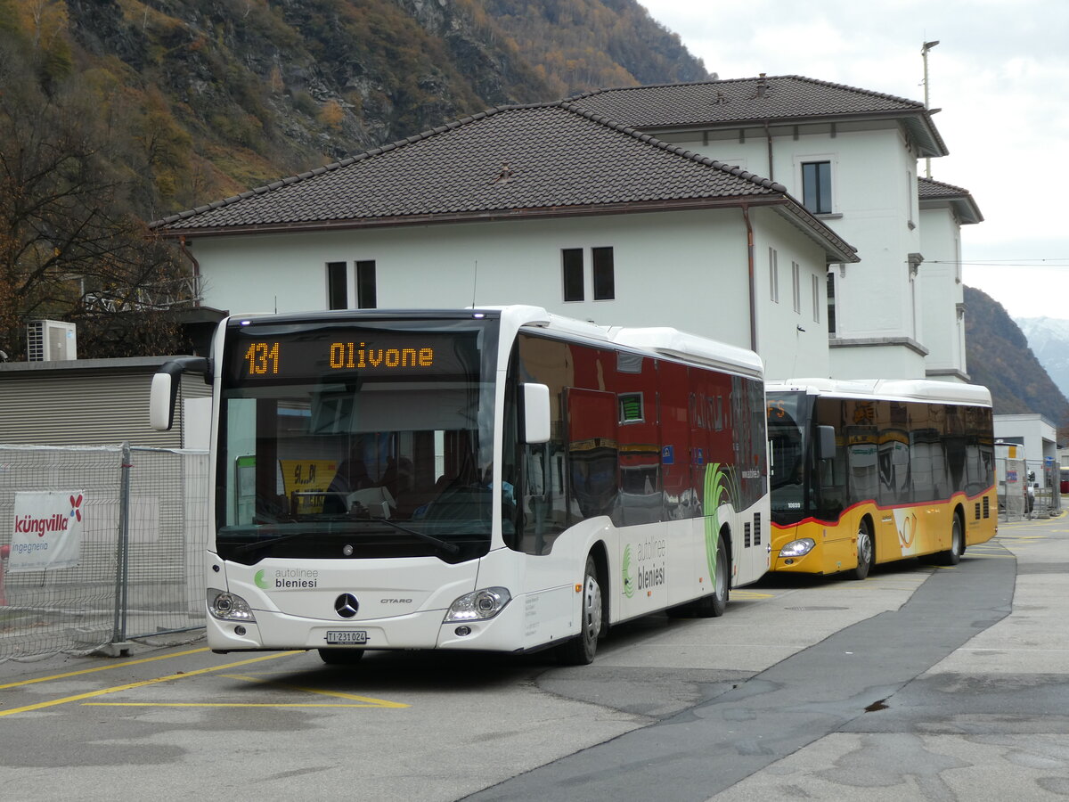 (230'449) - ABl Biasca - Nr. 24/TI 231'024 - Mercedes am 10. November 2021 beim Bahnhof Biasca