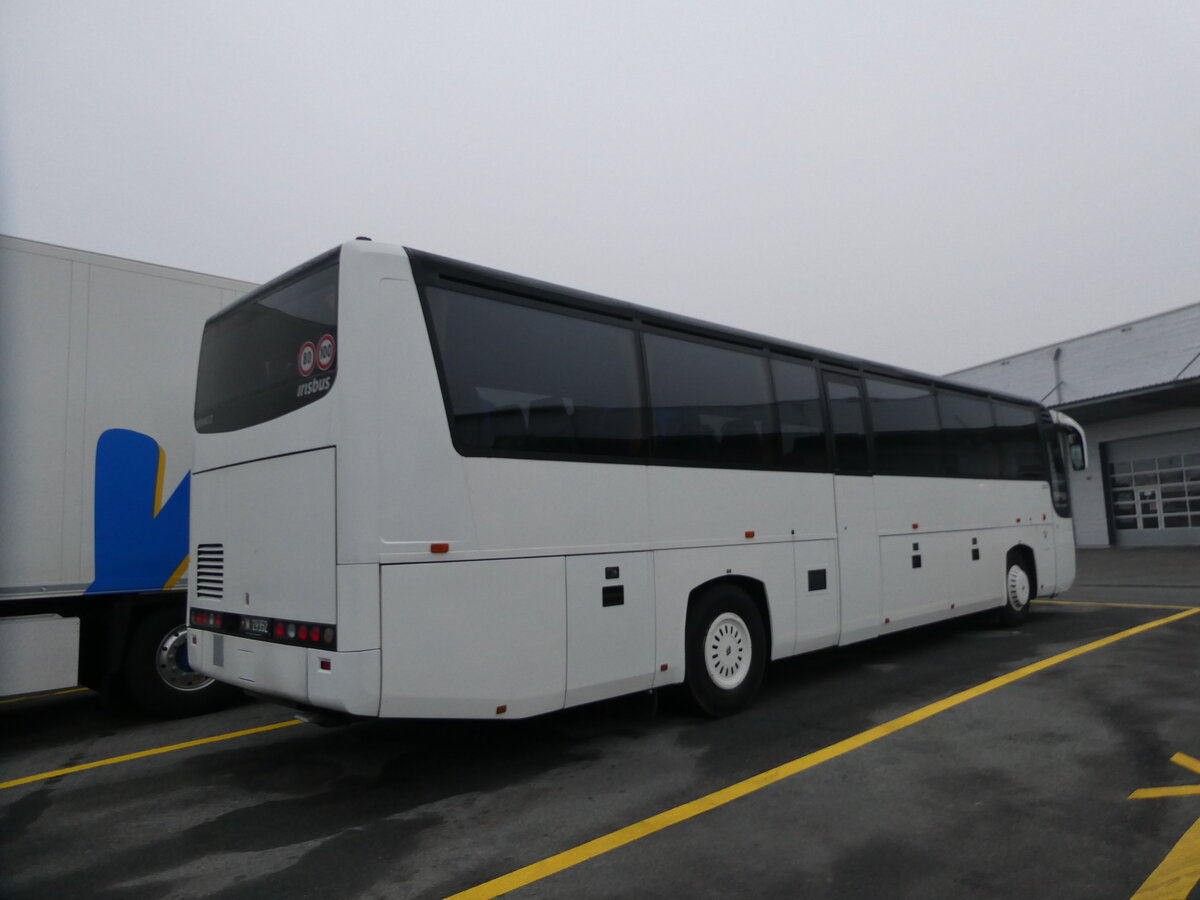 (231'513) - Schweizer Armee - M+29'352 - Irisbus am 19. Dezember 2021 in Kerzers, Interbus