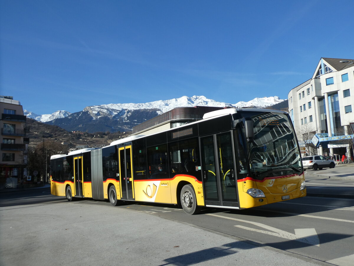 (231'652) - Buchard, Leytron - VS 223'348 - Mercedes am 1. Januar 2022 beim Bahnhof Sion