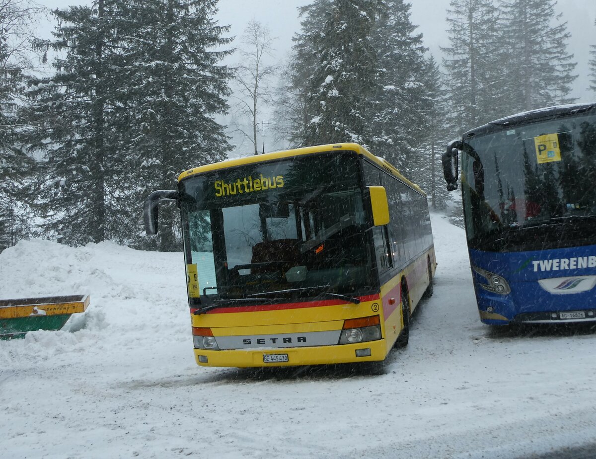 (231'875) - Tritten, Zweisimmen - Nr. 2/BE 445'430 - Setra (ex ASW Wintersingen Nr. 2) am 9. Januar 2022 in Adelboden, Unter dem Birg