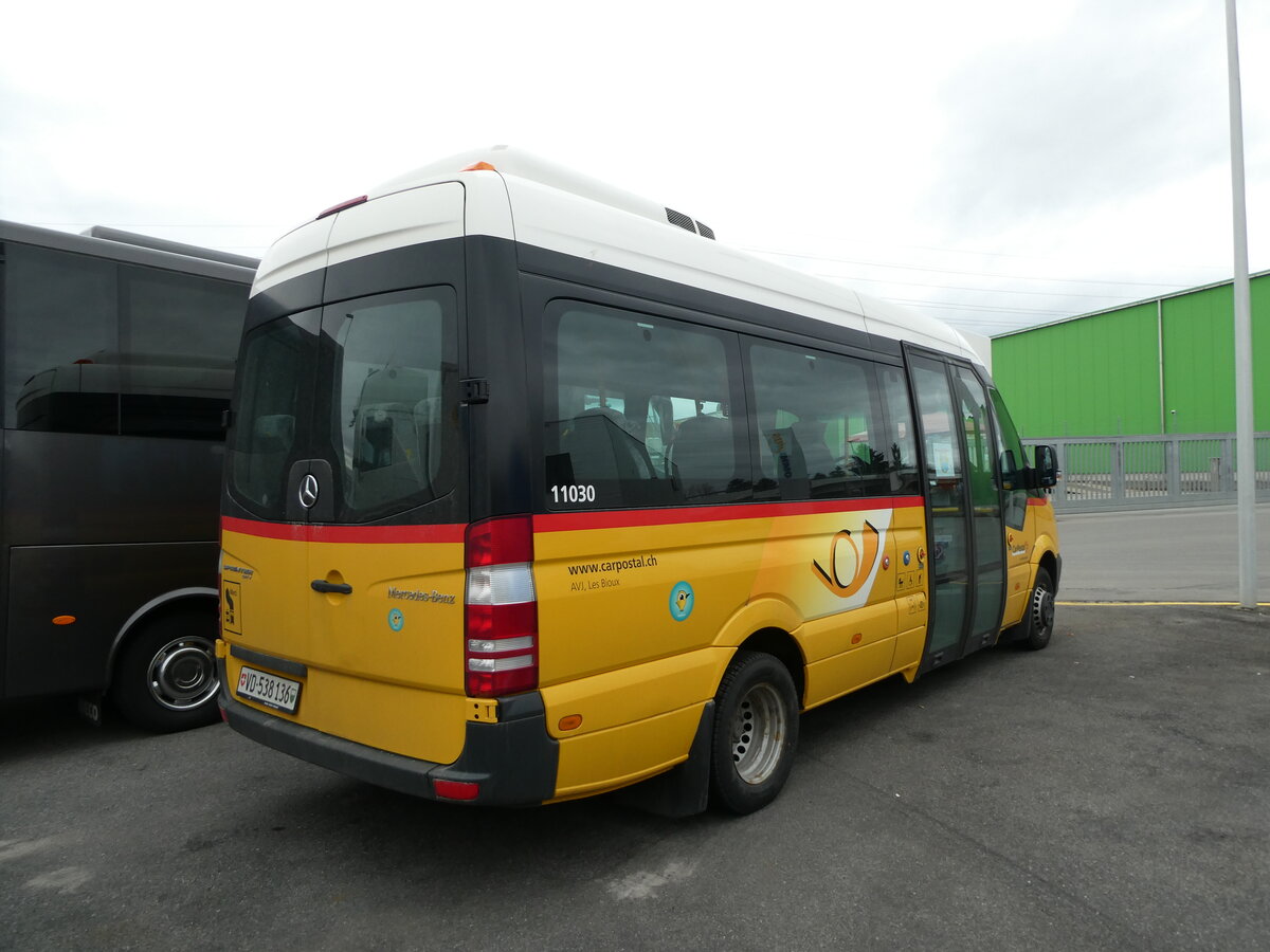 (232'721) - AVJ Les Bioux - VD 538'136 - Mercedes am 6. Februar 2022 in Kerzers, Interbus