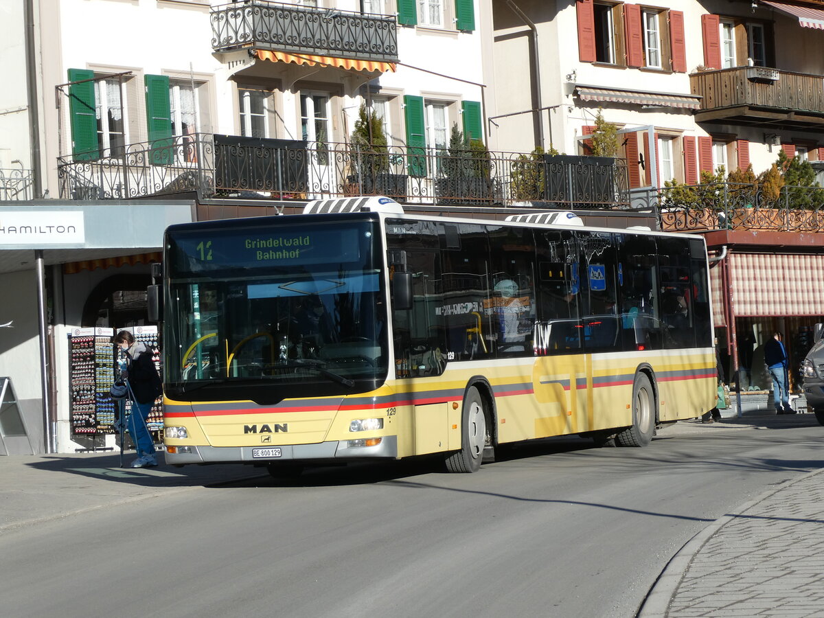 (233'308) - STI Thun - Nr. 129/BE 800'129 - MAN am 27. Februar 2022 in Grindelwald, Sportzentrum (Einsatz Grindelwaldbus)