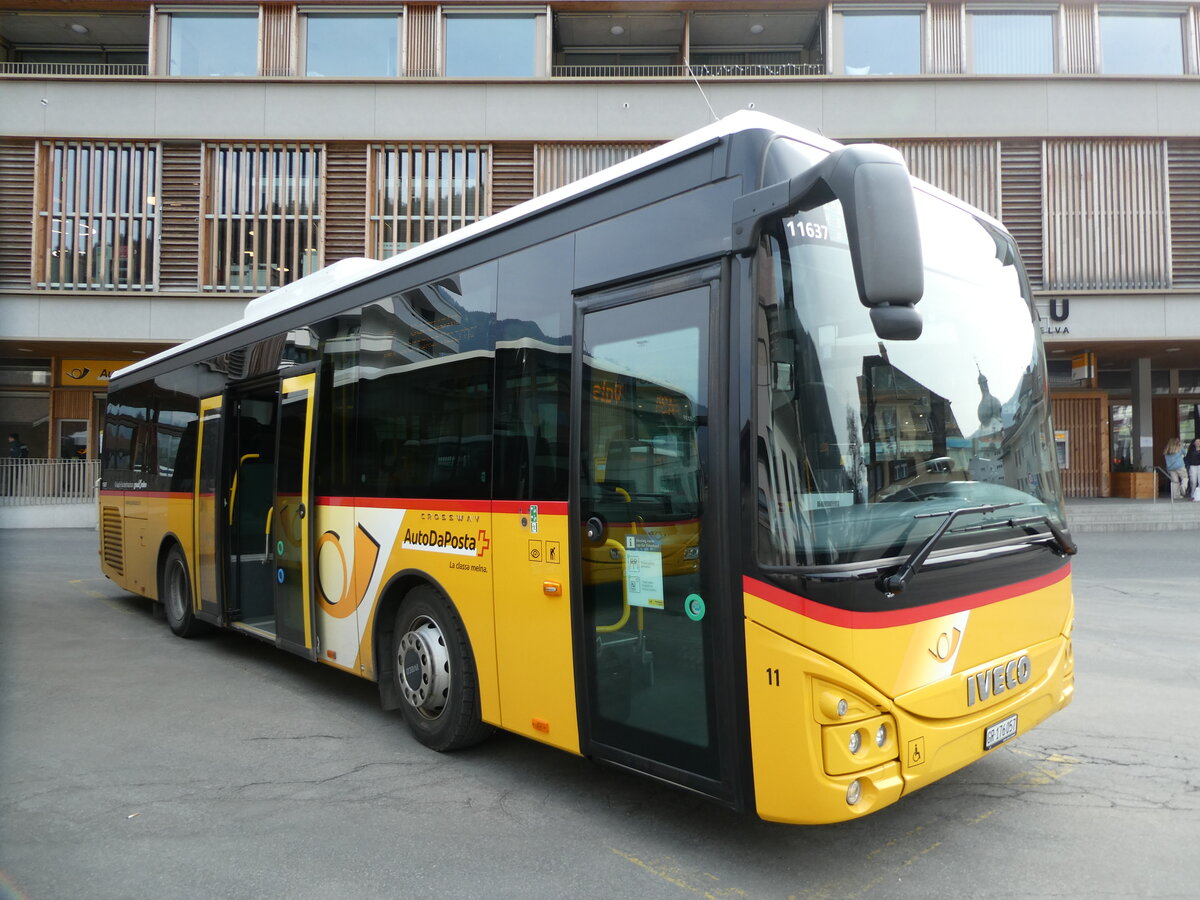 (233'811) - PostAuto Graubnden - Nr. 11/GR 176'057 - Iveco (ex Fontana, Ilanz Nr. 11) am 11. Mrz 2022 beim Bahnhof Ilanz