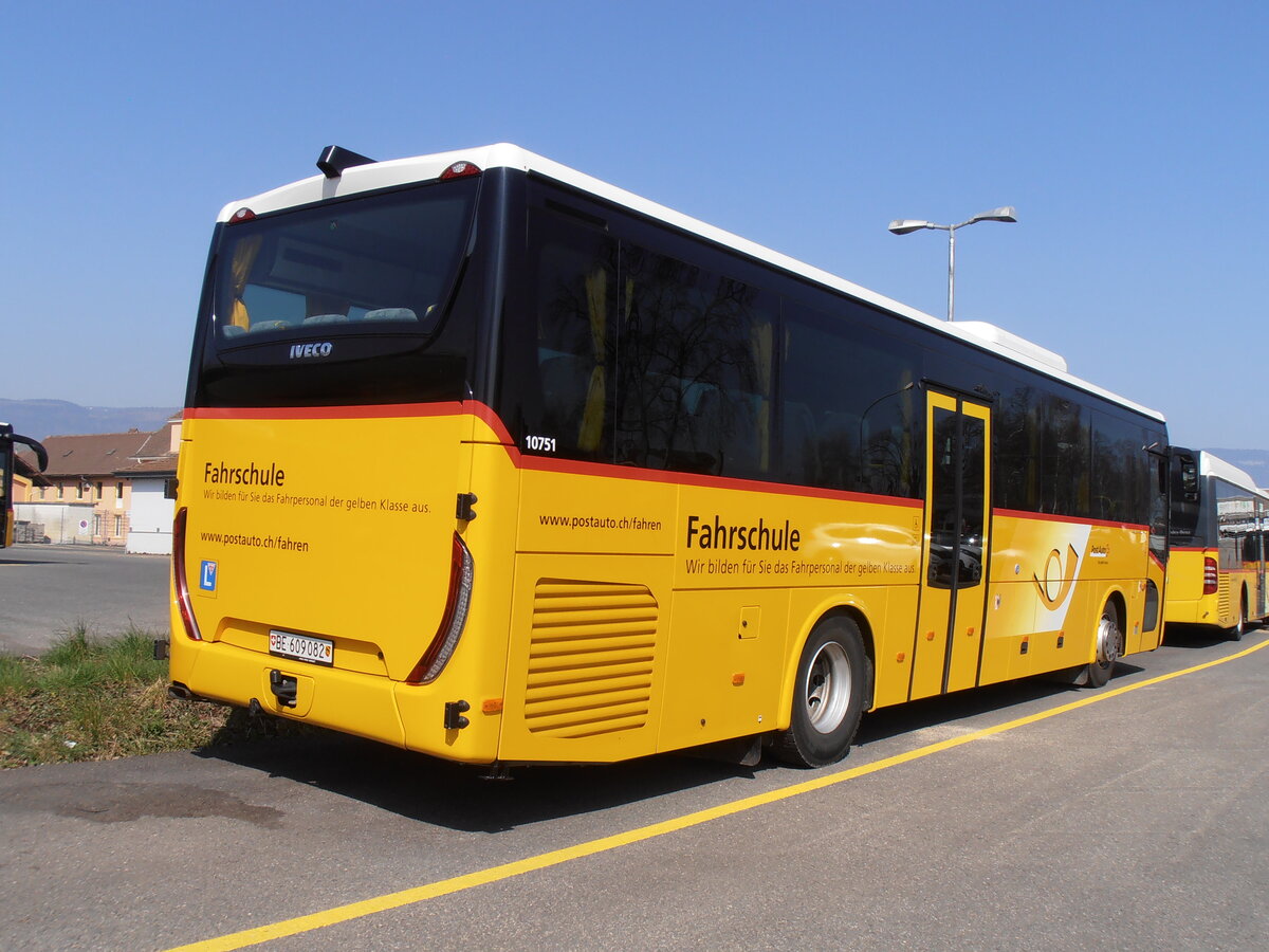 (234'026) - PostAuto Bern - BE 609'082 - Iveco am 20. Mrz 2022 in Yverdon, Garage