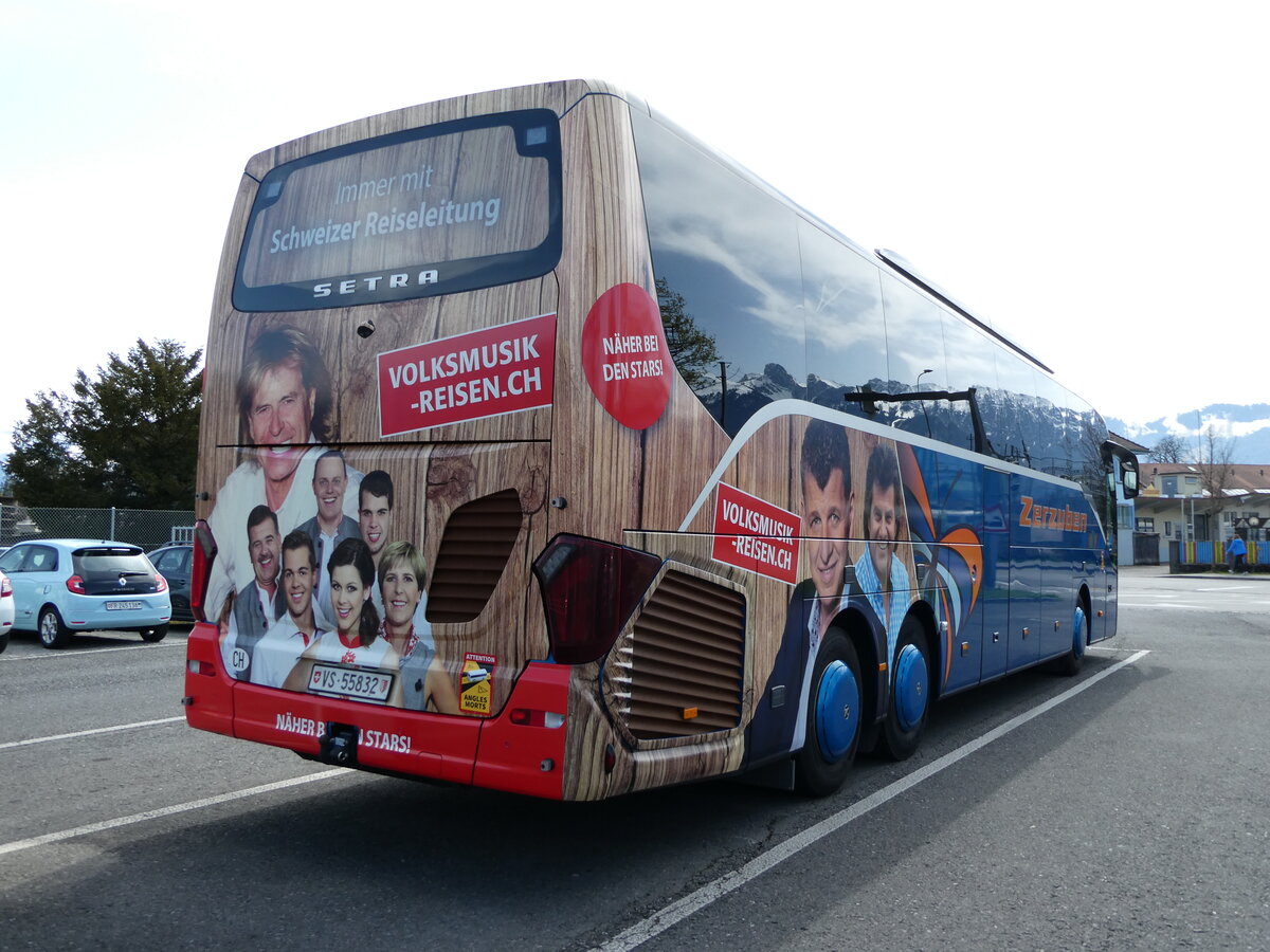 (234'498) - Zerzuben, Visp-Eyholz - Nr. 11/VS 55'832 - Setra am 12. April 2022 in Thun, Seestrasse