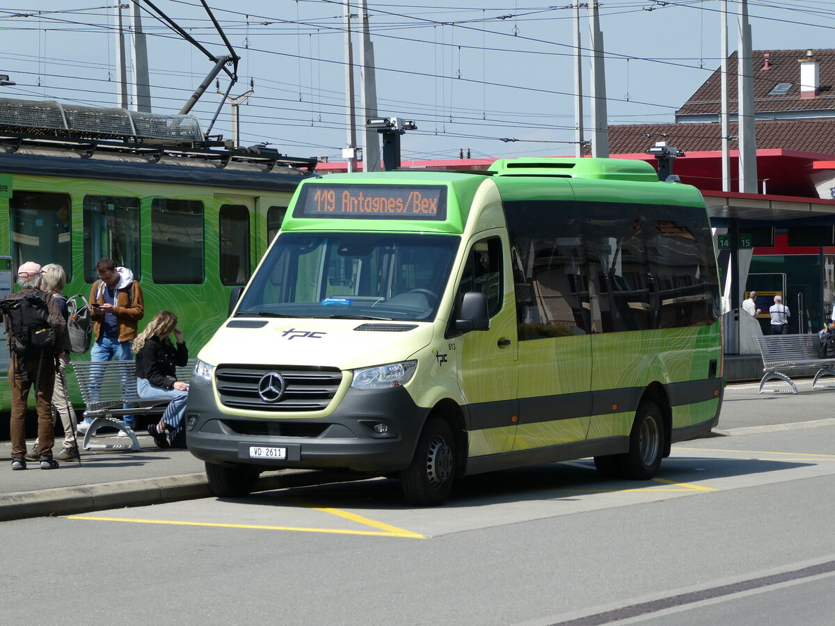 (234'583) - TPC Aigle - Nr. 613/VD 2611 - Mercedes/ProBus am 15. April 2022 beim Bahnhof Aigle