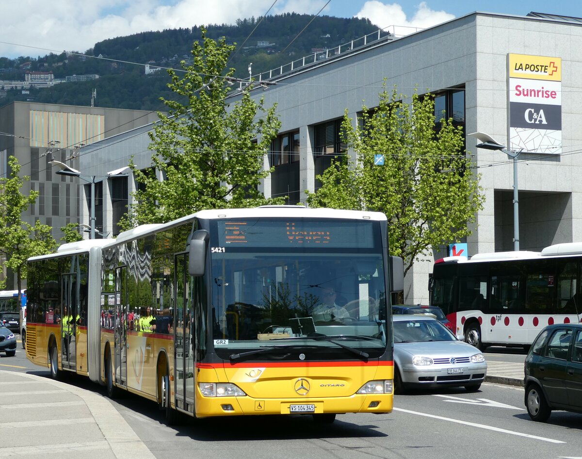 (234'937) - Buchard, Leytron - VS 104'345 - Mercedes am 30. April 2022 beim Bahnhof Vevey