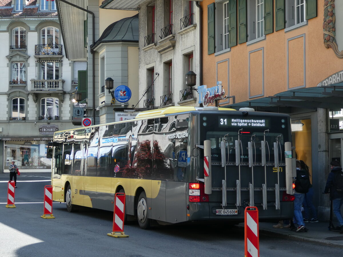 (235'530) - STI Thun - Nr. 606/BE 645'606 - MAN am 9. Mai 2022 in Thun, Marktgasse