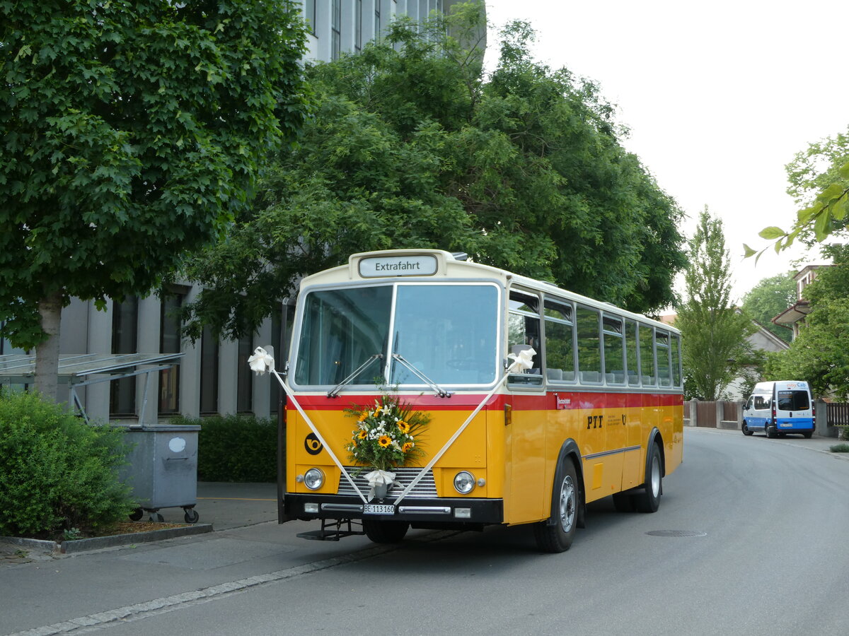 (235'755) - Gast, Reutigen - BE 113'160 - Saurer/Tscher (ex HPTrans, Thusis; ex Mauerhofer, Worb; ex Erni, Schupfart Nr. 3; ex P 24'636) am 20. Mai 2022 in Thun, Scheibenstrasse