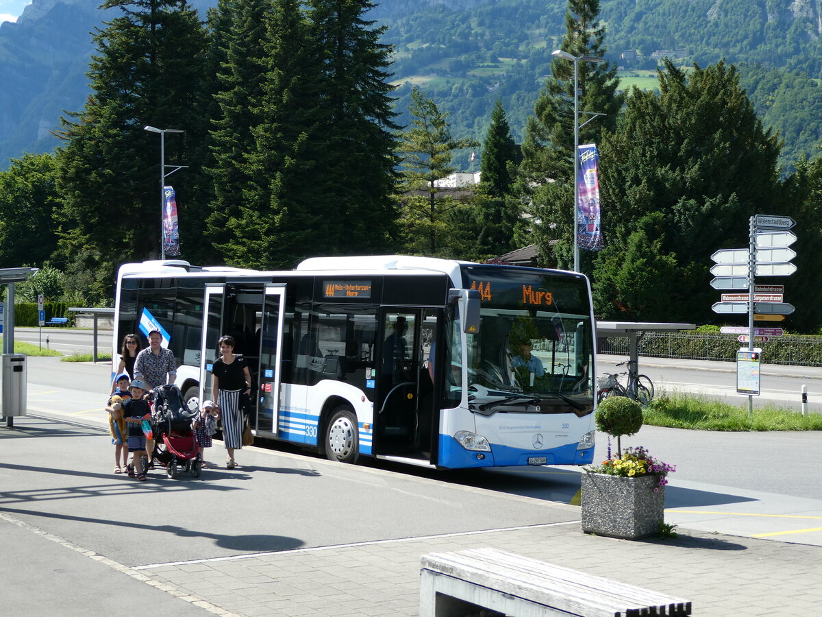 (237'185) - BSW Sargans - Nr. 330/SG 297'509 - Mercedes am 12. Juni 2022 beim Bahnhof Walenstadt