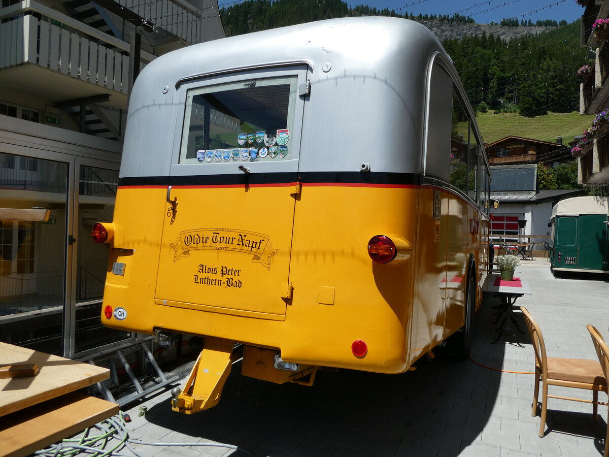 (237'282) - Peter, Luthern Bad - FBW/Gangloff (ex Reusser, Bassersdorf; ex Panel, Pverenges; ex P 24'562; ex P 1351) am 19. Juni 2022 in Adelboden, Hotel Beau Site