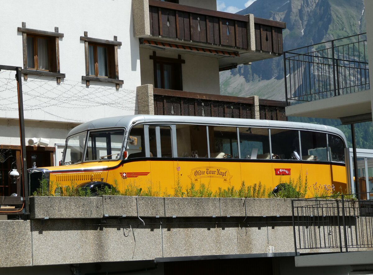 (237'315) - Peter, Luthern Bad - FBW/Gangloff (ex Reusser, Bassersdorf; ex Panel, Pverenges; ex P 24'562; ex P 1351) am 19. Juni 2022 in Adelboden, Hotel Beau Site (Teilaufnahme)