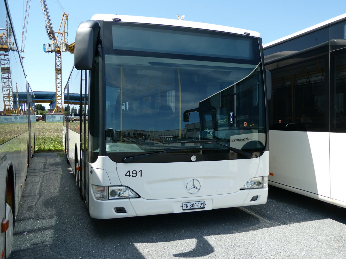 (237'869) - Intertours, Domdidier - Nr. 491/FR 300'491 - Mercedes (ex Steiner, Ortschwaben Nr. 12) am 3. Juli 2022 in Domdidier, Garage