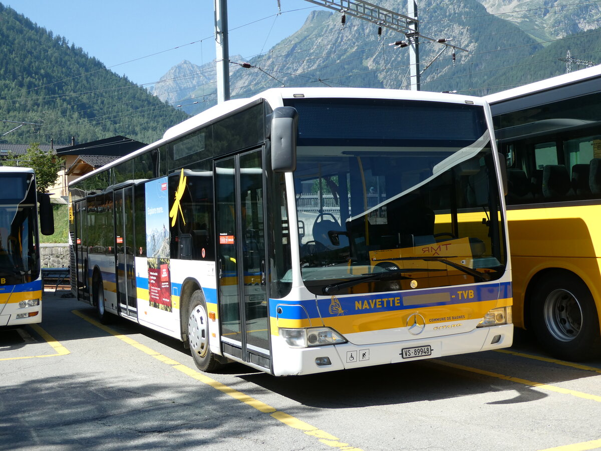 (238'091) - TMR Martigny - Nr. 106/VS 89'948 - Mercedes am 16. Juli 2022 in Orsires, Garage