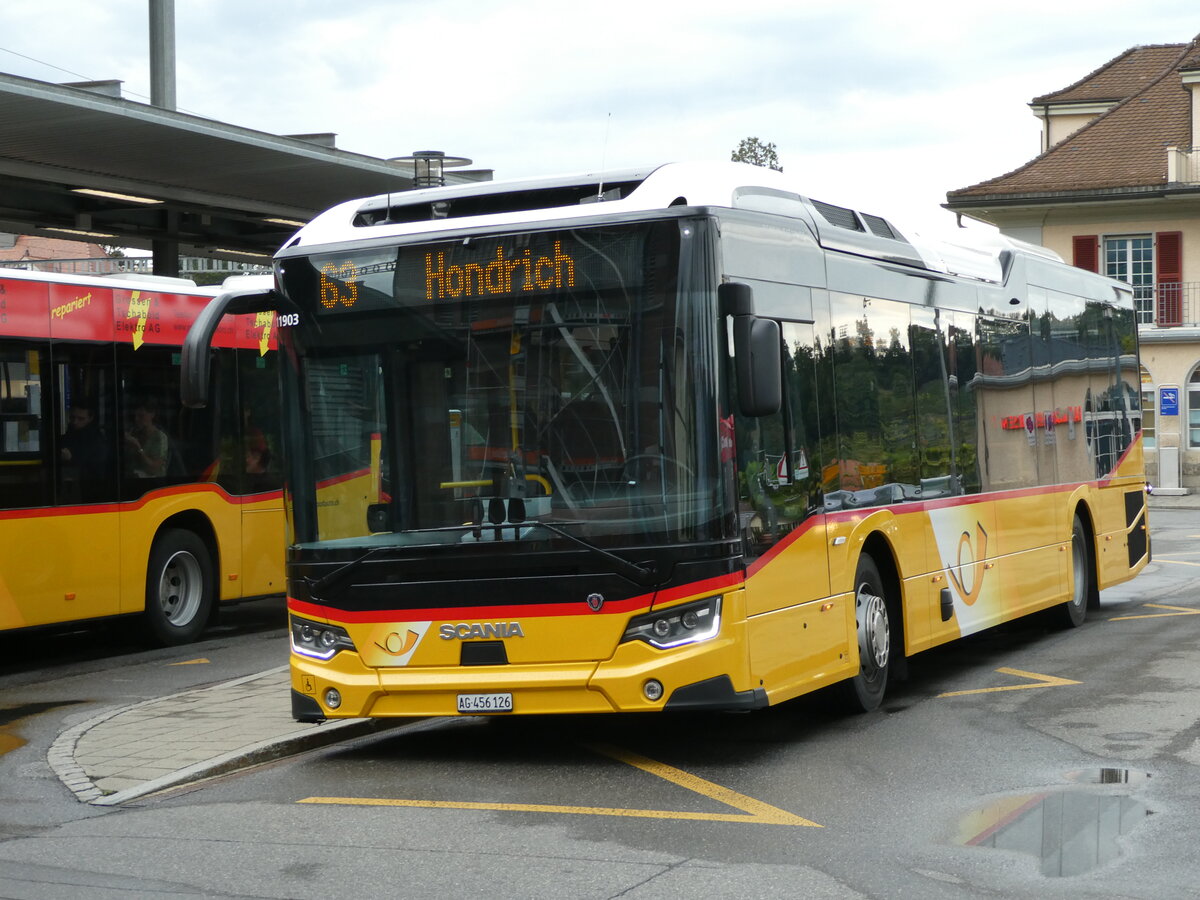 (238'552) - PostAuto Nordschweiz - AG 456'126 - Scania am 29. Juli 2022 beim Bahnhof Spiez