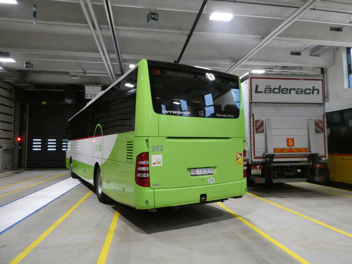 (240'391) - transN, La Chaux-de-Fonds - Nr. 282/NE 136'282 - Mercedes am 1. Oktober 2022 in La Chaux-de-Fonds, Dpt