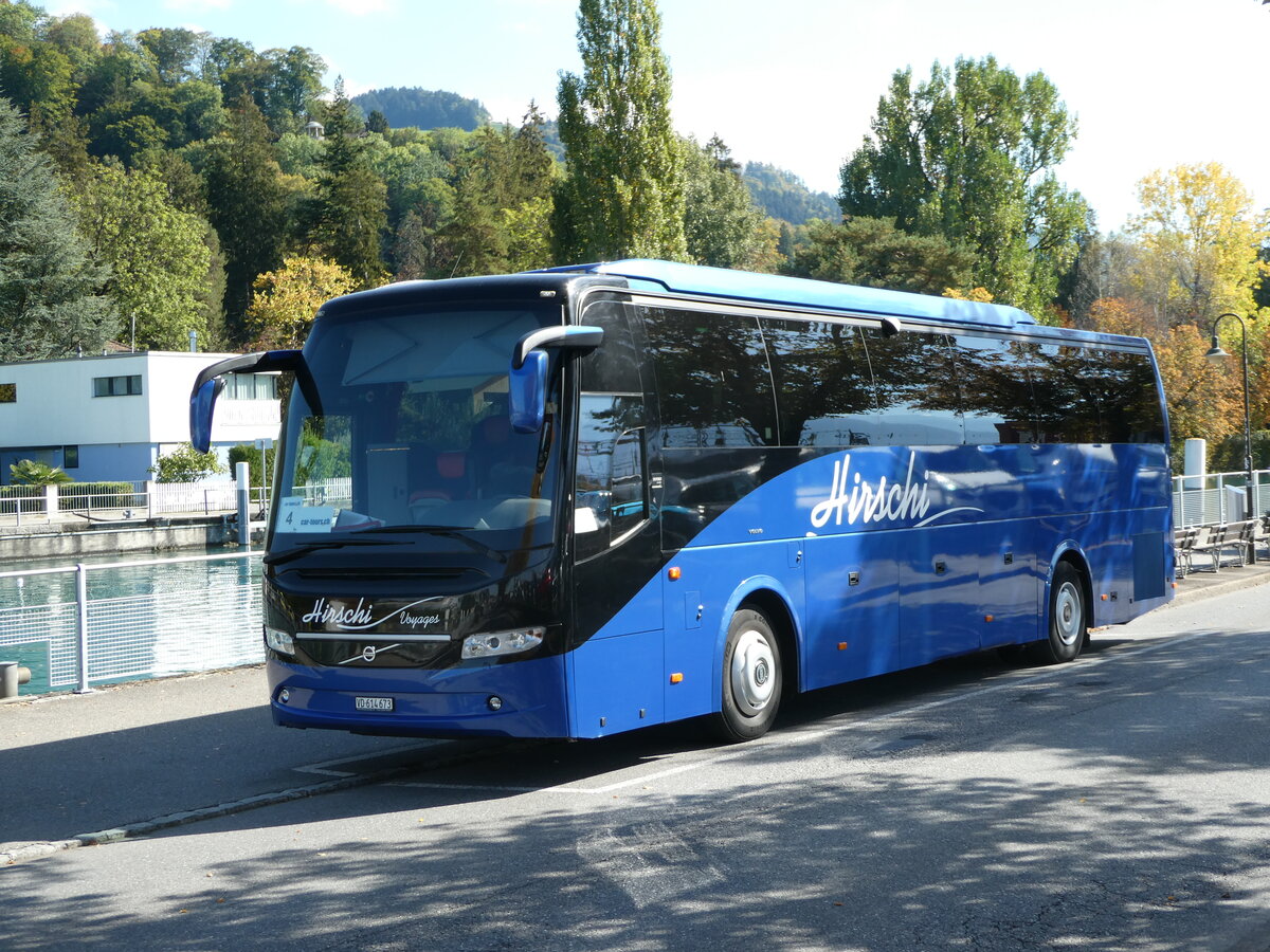 (240'634) - Hirschi, Renens - VD 614'673 - Volvo am 6. Oktober 2022 bei der Schifflndte Thun