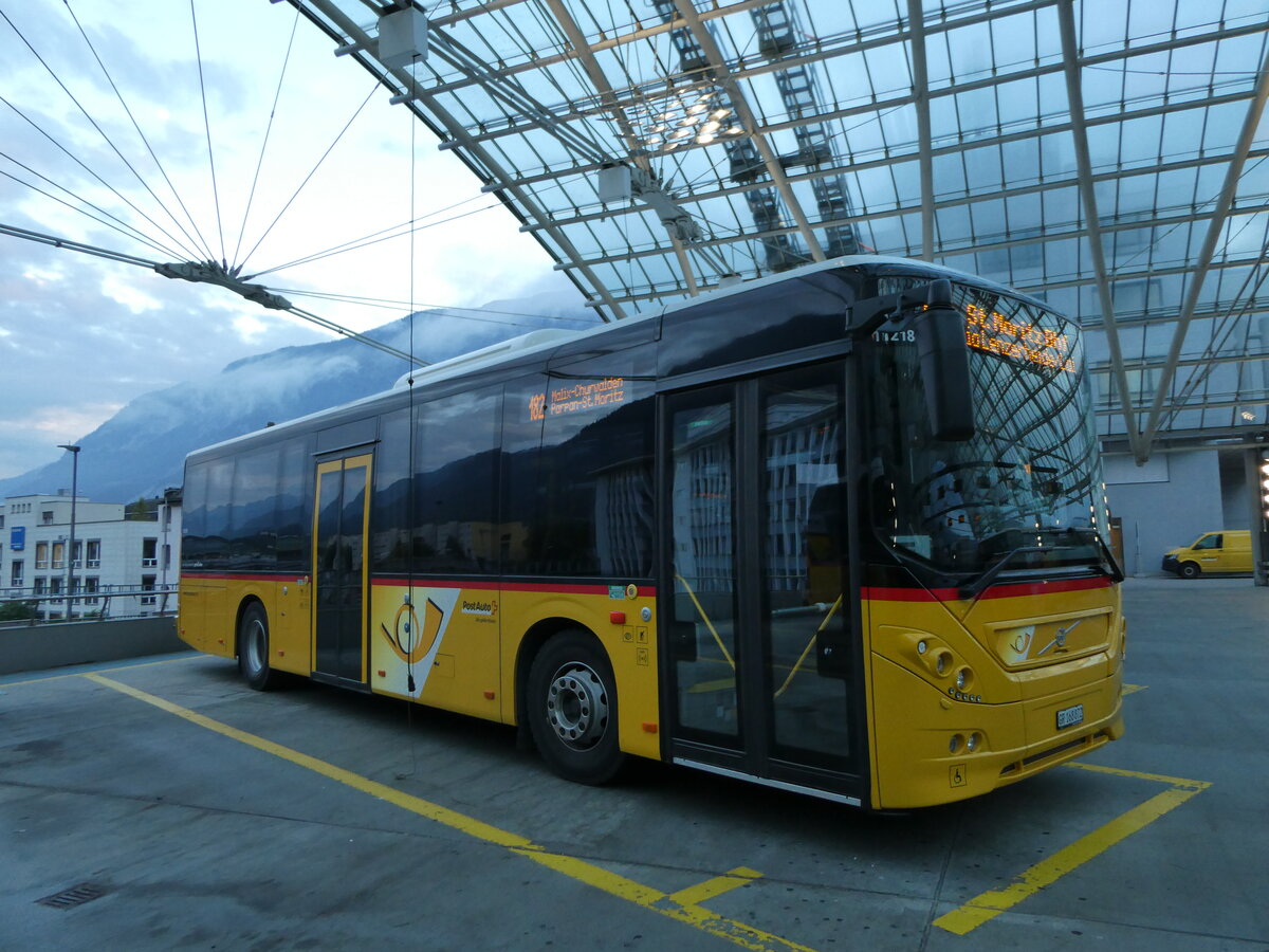 (241'047) - PostAuto Graubnden - GR 168'872 - Volvo am 12. Oktober 2022 in Chur, Postautostation