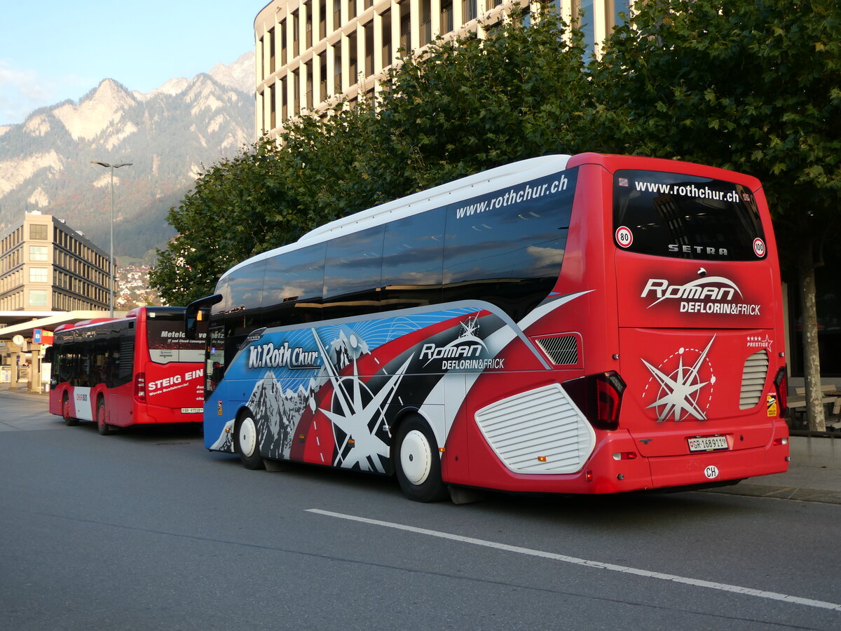 (241'164) - Roth, Chur - GR 168'911 - Setra am 12. Oktober 2022 beim Bahnhof Chur