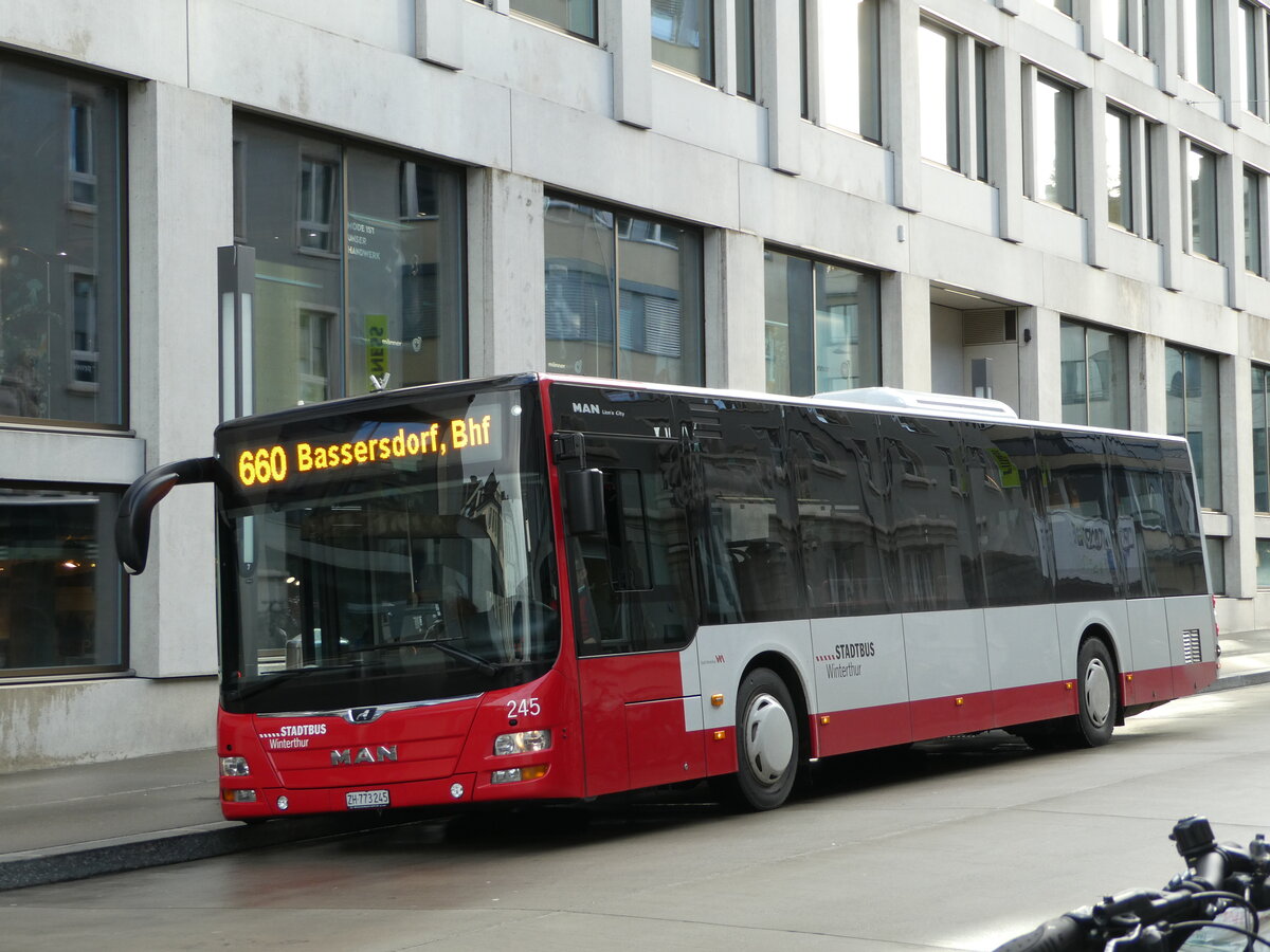 (243'007) - SW Winterthur - Nr. 245/ZH 773'245 - MAN am 18. November 2022 beim Hauptbahnhof Winterthur