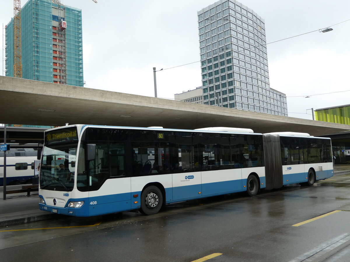 (243'500) - VBZ Zrich - Nr. 408/ZH 745'408 - Mercedes am 7. Dezember 2022 beim Bahnhof Zrich Oerlikon