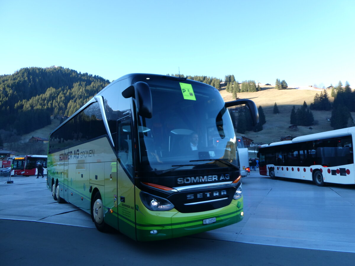 (244'556) - Sommer, Grnen - BE 26'858 - Setra am 7. Januar 2023 in Adelboden, Weltcup