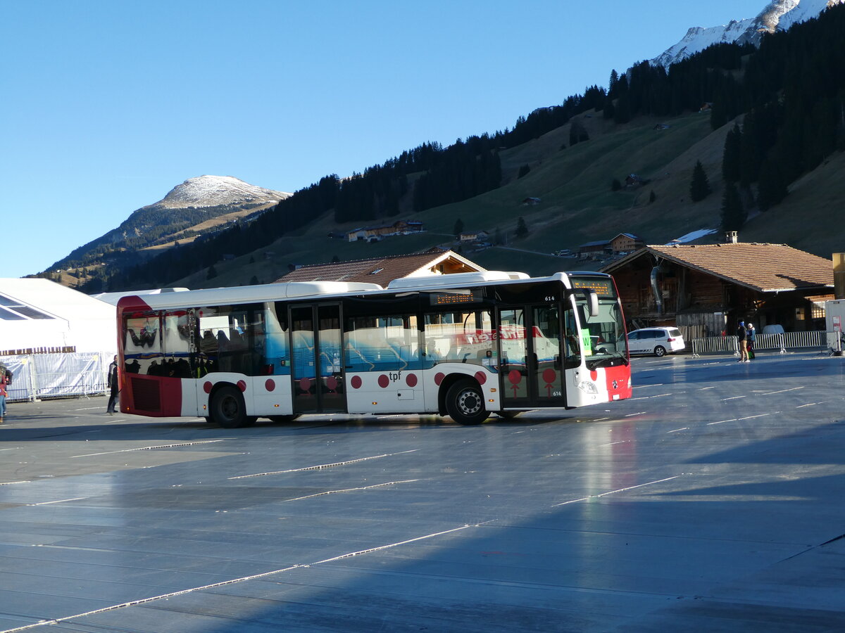 (244'594) - TPF Fribourg (Wieland 116) - Nr. 614/FR 300'318 - Mercedes (ex Nr. 1015) am 7. Januar 2023 in Adelboden, Weltcup