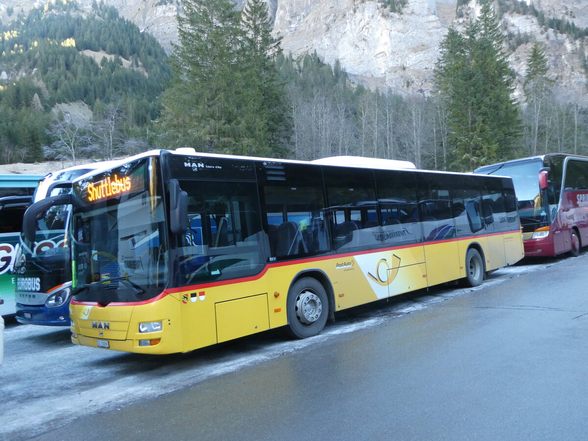 (244'677) - Steiner, Messen - SO 20'096/PID 5015 - MAN (ex SO 104'174) am 7. Januar 2023 in Adelboden, Unter dem Birg