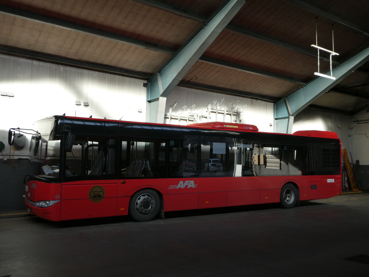 (244'857) - AFA Adelboden - Nr. 30/BE 26'703 - Solaris am 7. Januar 2023 in Adelboden, Busstation