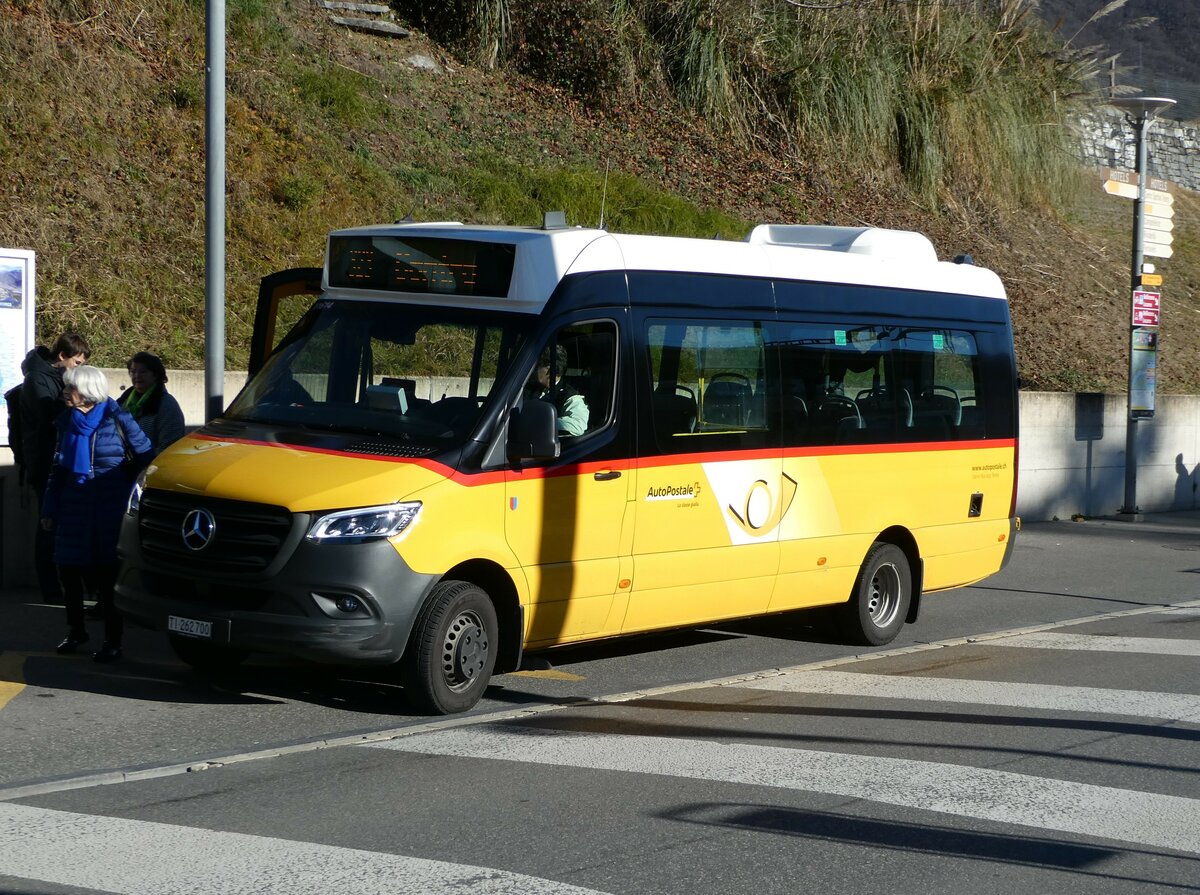 (244'898) - Starnini, Tenero - TI 262'700/PID 11'614 - Mercedes am 10. Januar 2023 beim Bahnhof Tenero