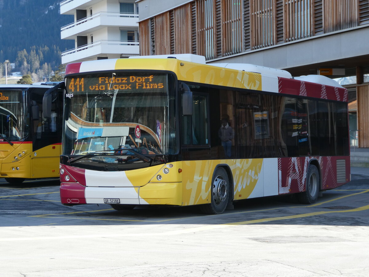 (245'142) - PostAuto Graubnden - Nr. 14/GR 52'188/PID 5025 - Scania/Hess (ex Stuppan, Flims) am 18. Januar 2023 beim Bahnhof Ilanz