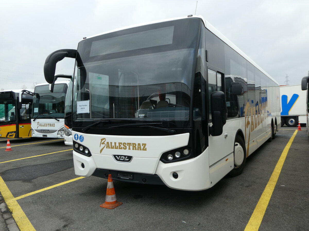 (245'486) - Ballestraz, Grne - (VS 332'330) - VDL am 28. Januar 2023 in Kerzers, Interbus