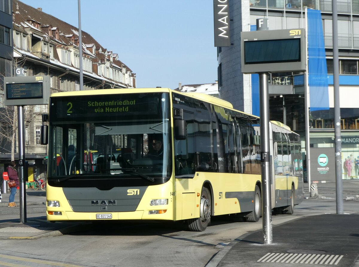 (245'553) - STI Thun - Nr. 146/BE 801'146 - MAN am 30. Januar 2023 beim Bahnhof Thun